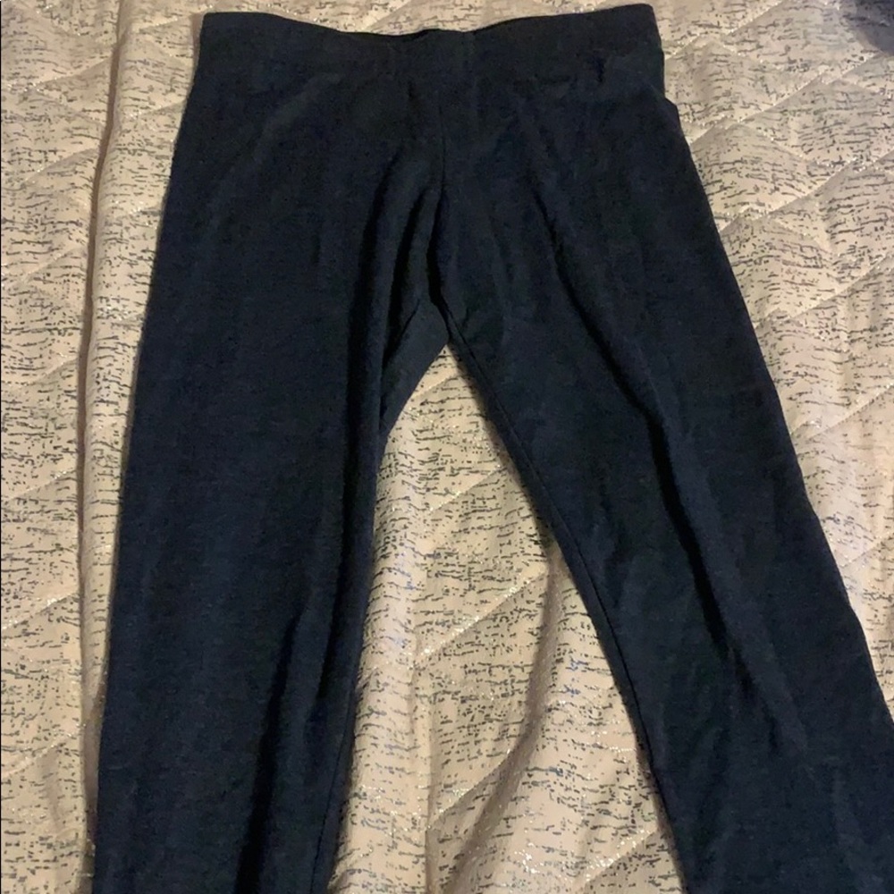 Charcoal grey Aero leggings size Medium